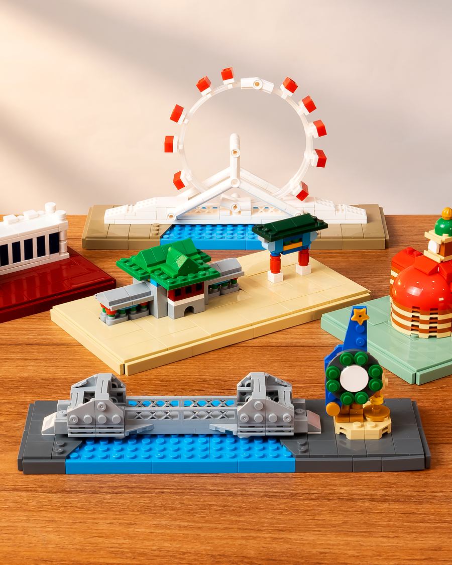 五款天津城市地标积木成品组合展示