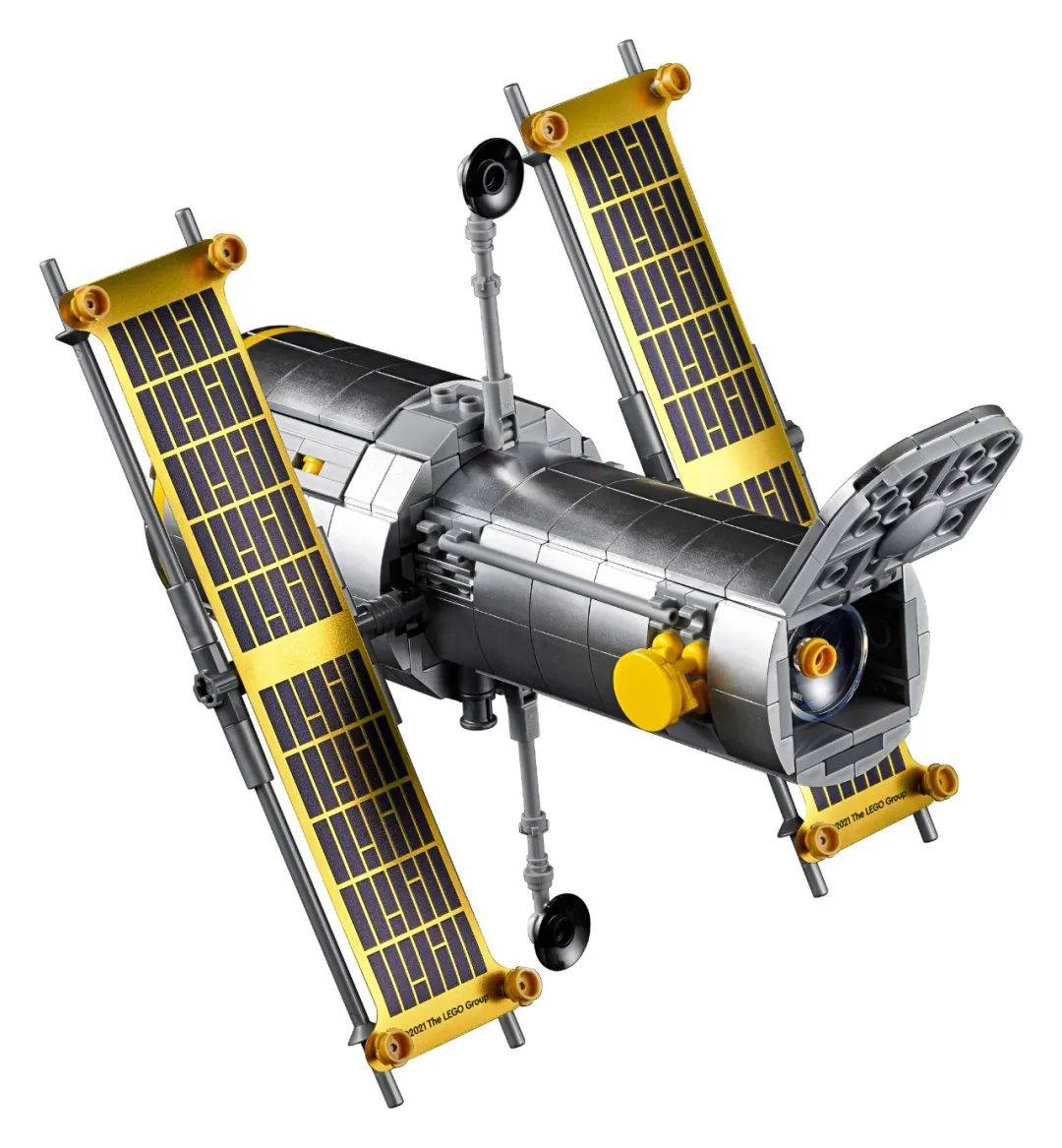 乐高10283美国宇航员发现号航天飞机携哈勃望远镜亮相！迄今为止最大细节最丰富的乐高航天飞机 -1