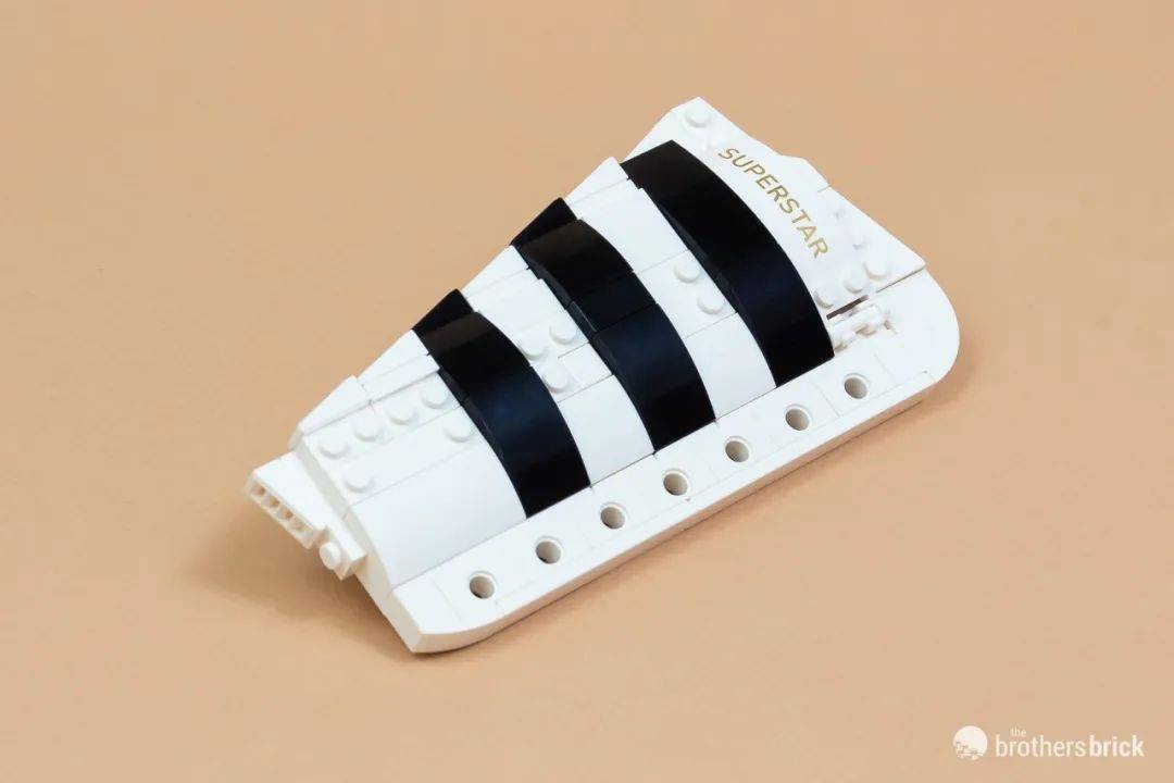 乐高10282 Adidas Originals Superstar开箱评测 -1 乐高10282 Adidas Originals Superstar开箱评测 -1