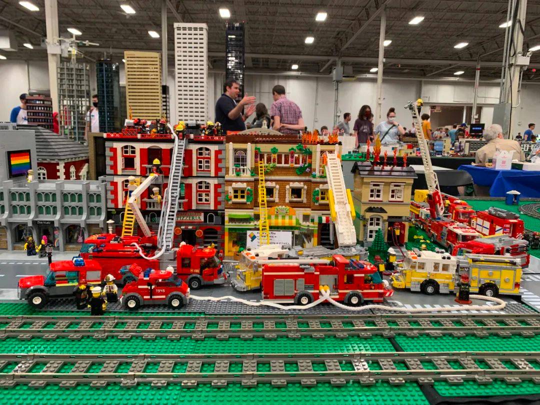 酷玩潮带你看美国最大乐高展会BrickFair2021 -1