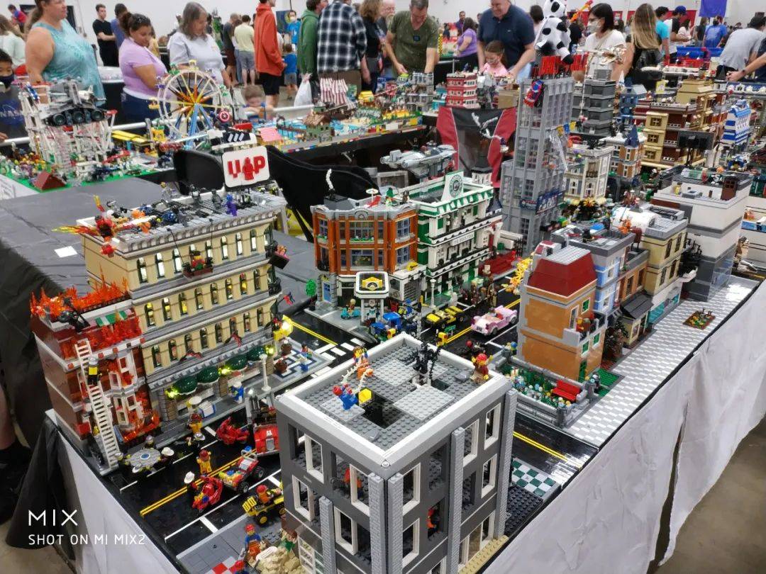 酷玩潮带你看美国最大乐高展会BrickFair2021 -1