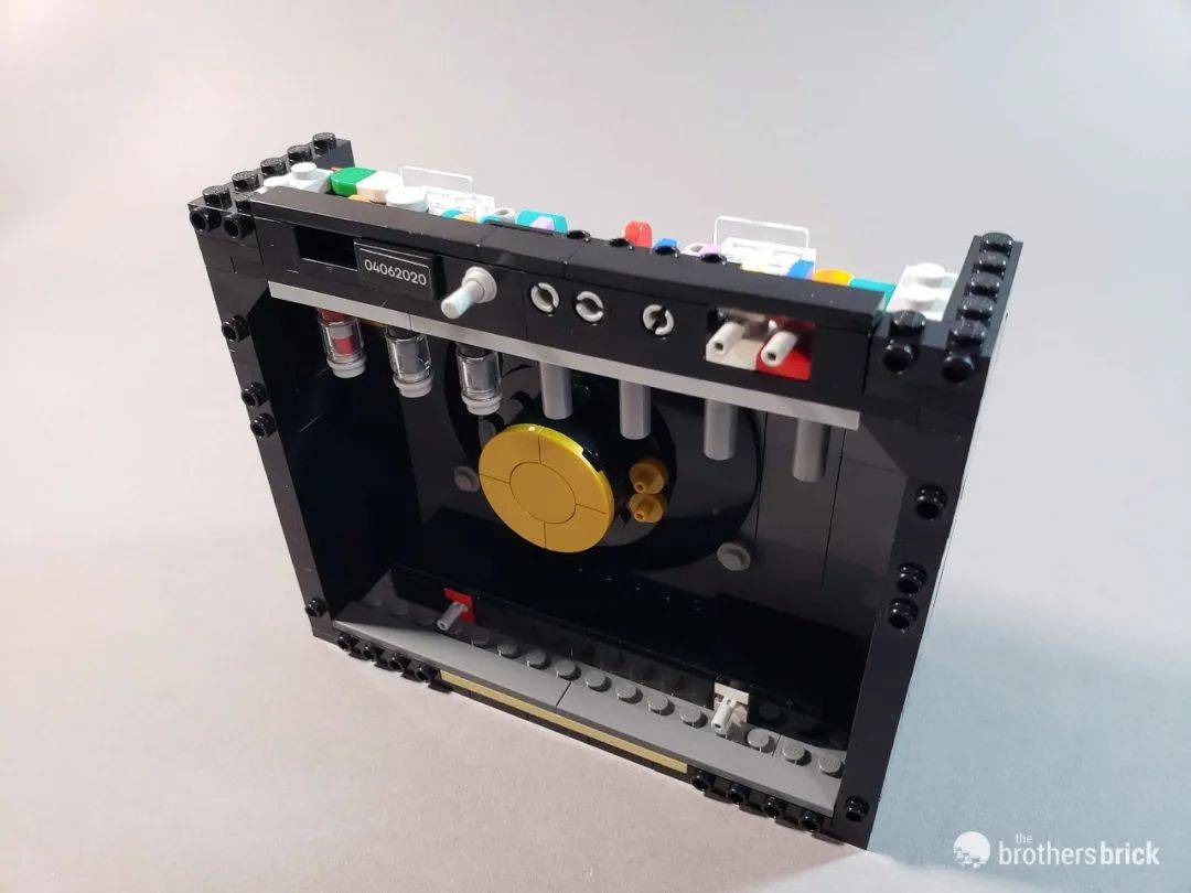 乐高Ideas套装21329 Fender Stratocaster开箱评测 -1 乐高Ideas套装21329 Fender Stratocaster开箱评测 -1