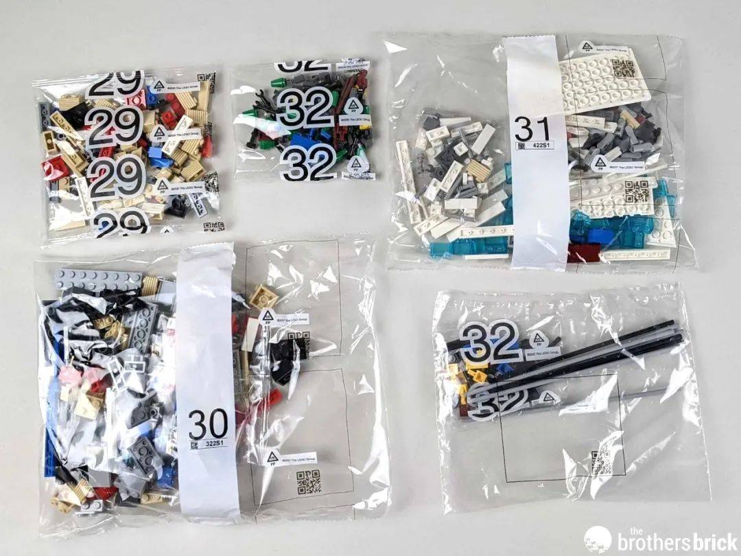 乐高10284诺坎普球场开箱评测 -1 乐高10284诺坎普球场开箱评测 -1