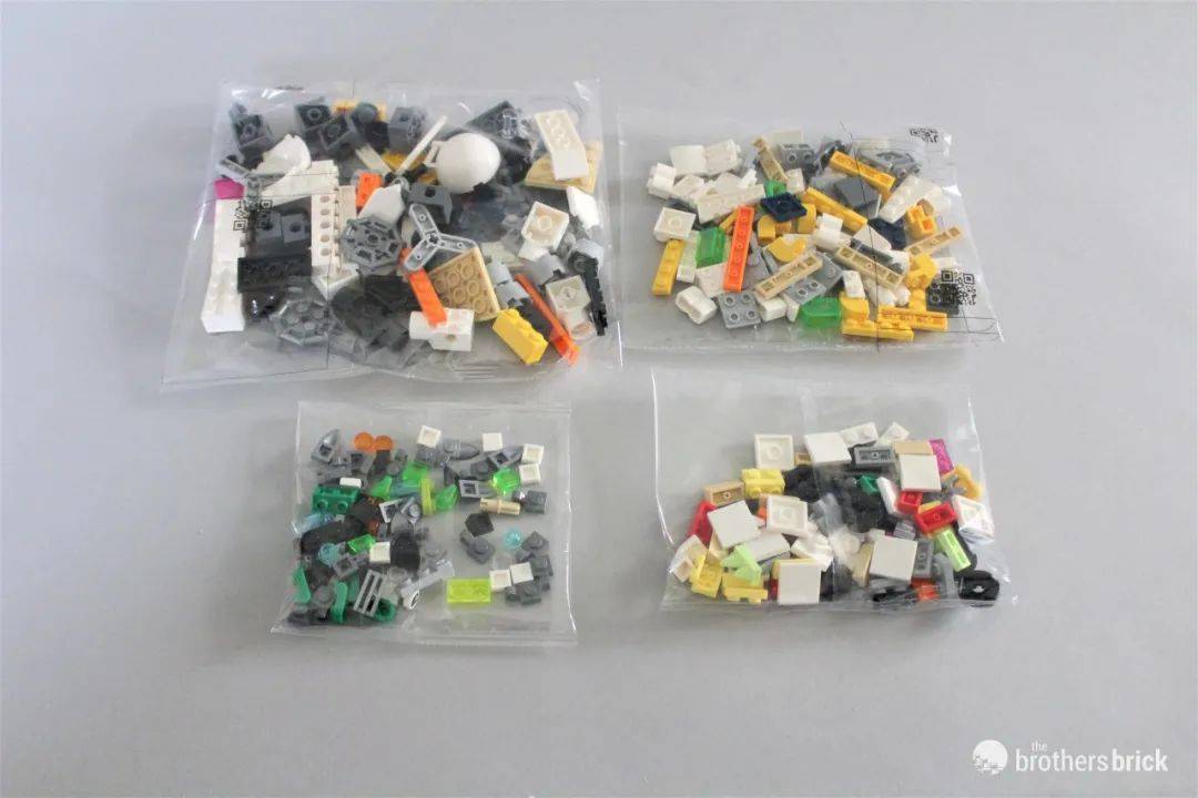 乐高创意百变3合1套装31115太空采矿机甲开箱评测 -1 乐高创意百变3合1套装31115太空采矿机甲开箱评测 -1