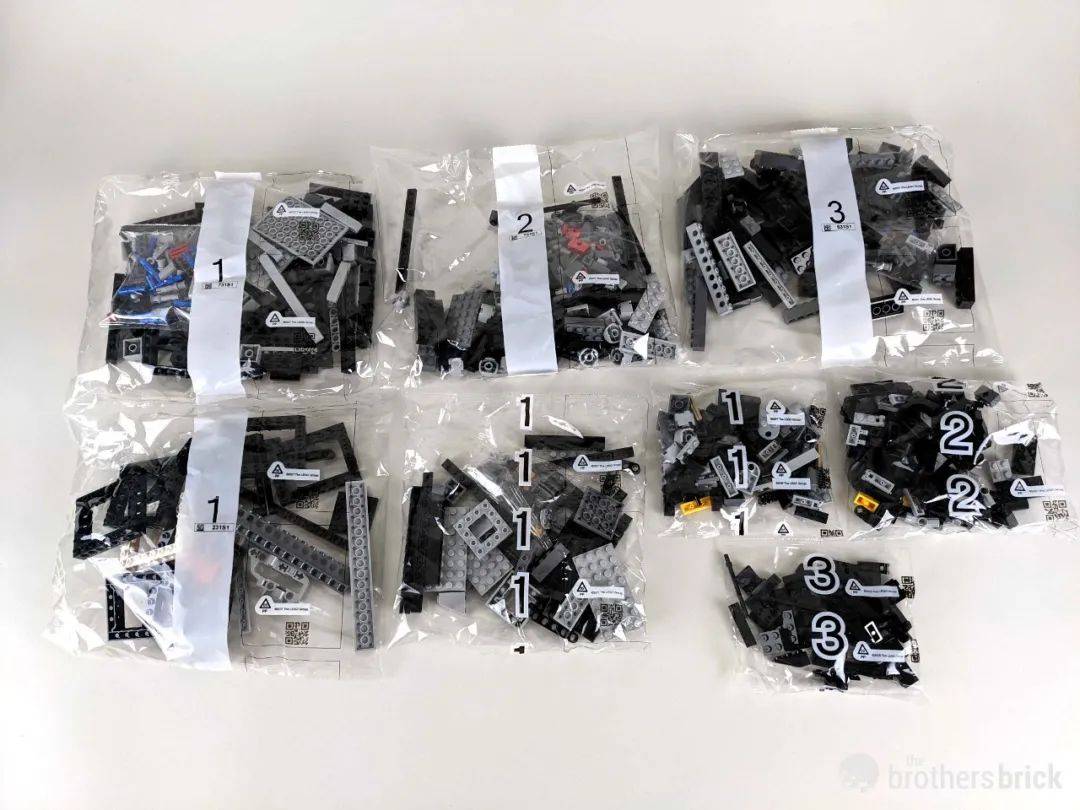 乐高DC蝙蝠侠76240蝙蝠战车Tumbler开箱评测 -1 乐高DC蝙蝠侠76240蝙蝠战车Tumbler开箱评测 -1