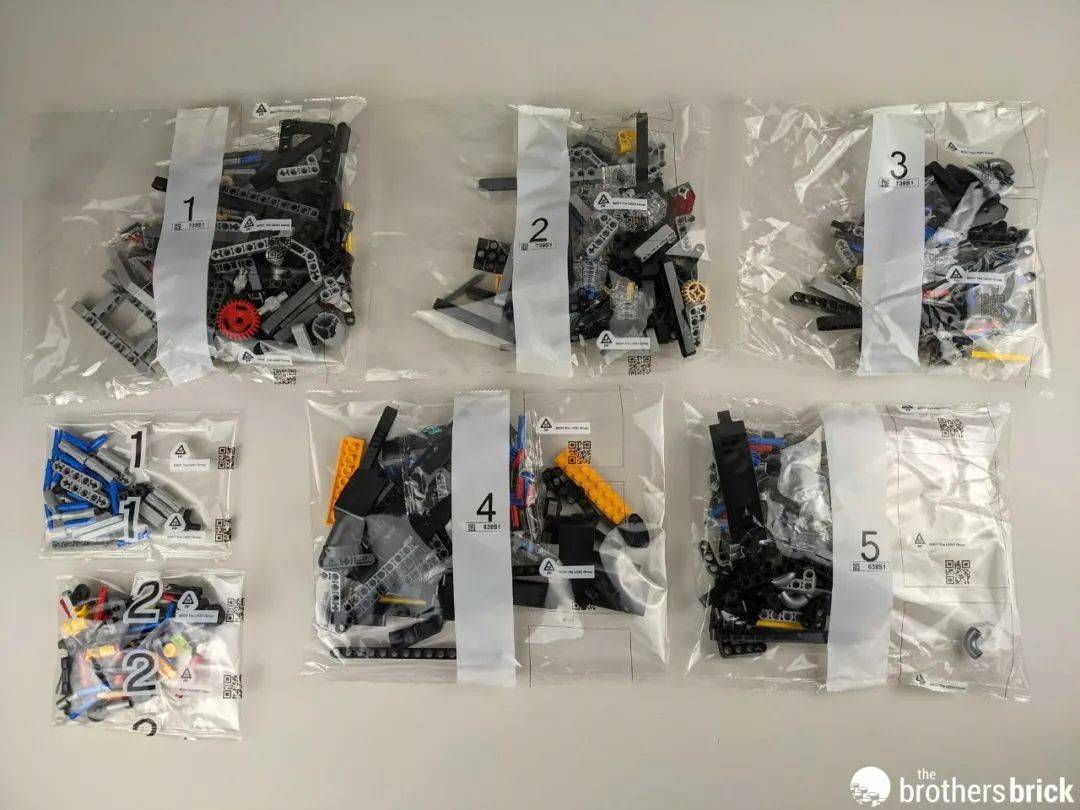 乐高42127蝙蝠侠蝙蝠战车开箱评测 -1 乐高42127蝙蝠侠蝙蝠战车开箱评测 -1