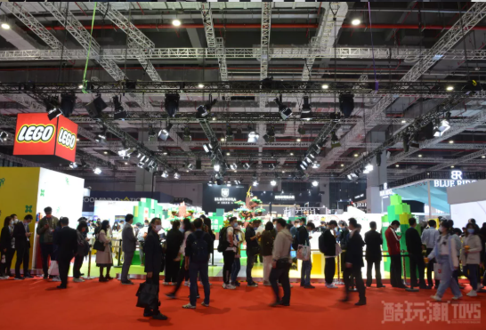 酷玩潮带你看乐高集团进博会新品套装和人气展台 -1