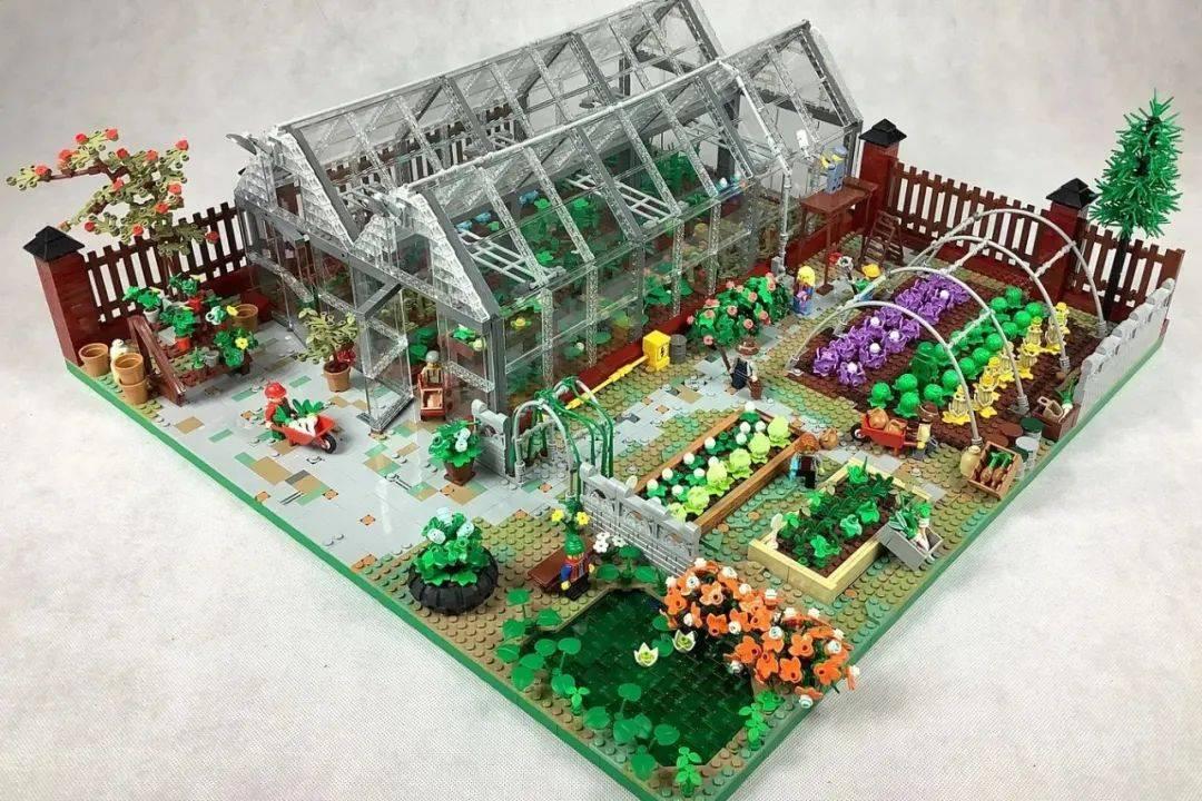 本轮的最后一件入选作品~乐高Ideas作品“花园和温室”获得10000票支持！ -1
