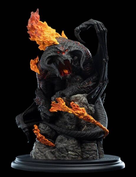 WETA《魔戒》经典系列“炎魔”（The Balrog）全身雕像盘据在巨岩上的威吓姿态