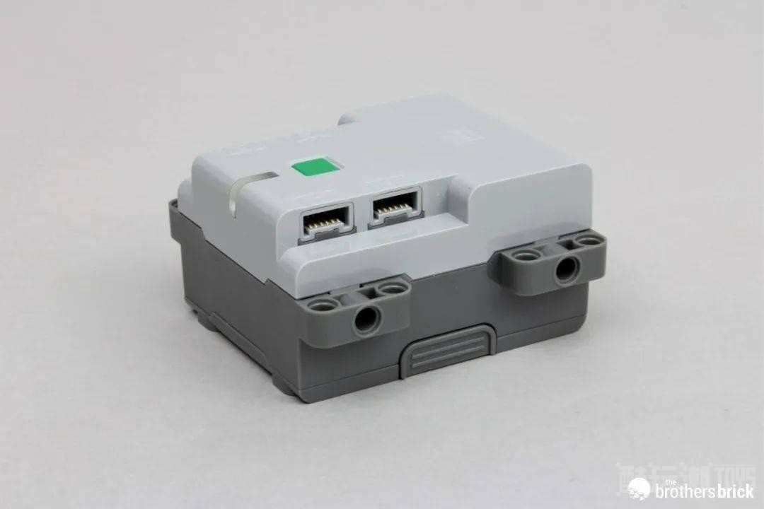 乐高机械组42140App控制式变形车开箱评测 -1