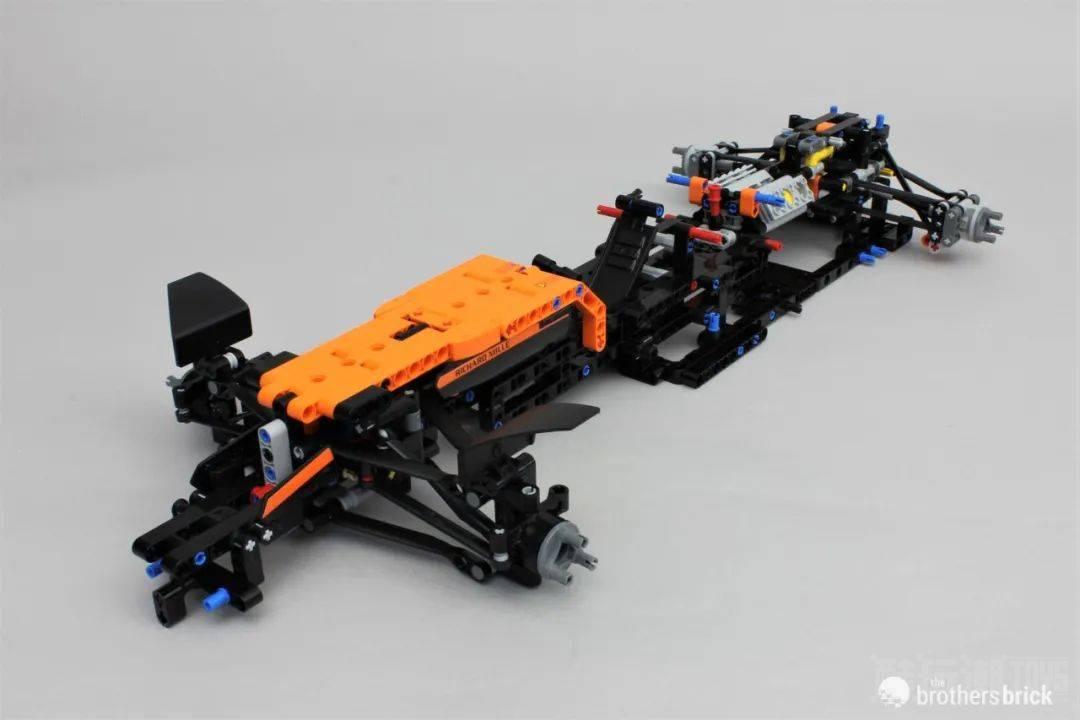 乐高机械组42141 McLaren Formula 1赛车开箱评测 -1