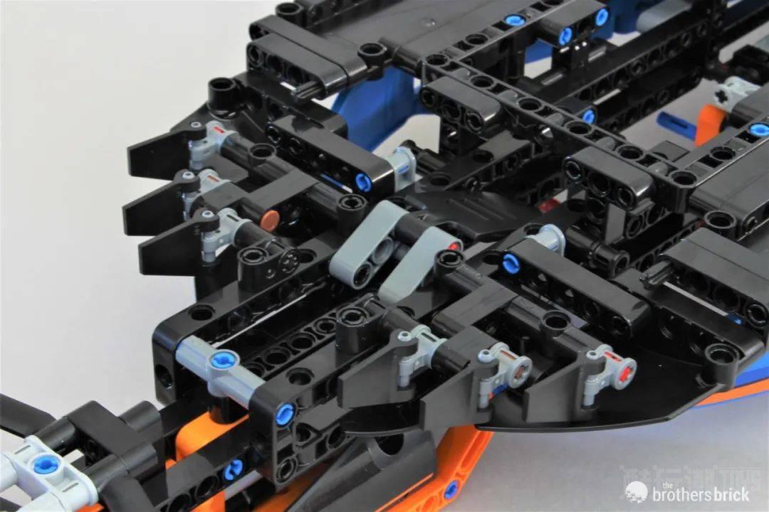 乐高机械组42141 McLaren Formula 1赛车开箱评测 -1 乐高机械组42141 McLaren Formula 1赛车开箱评测 -1