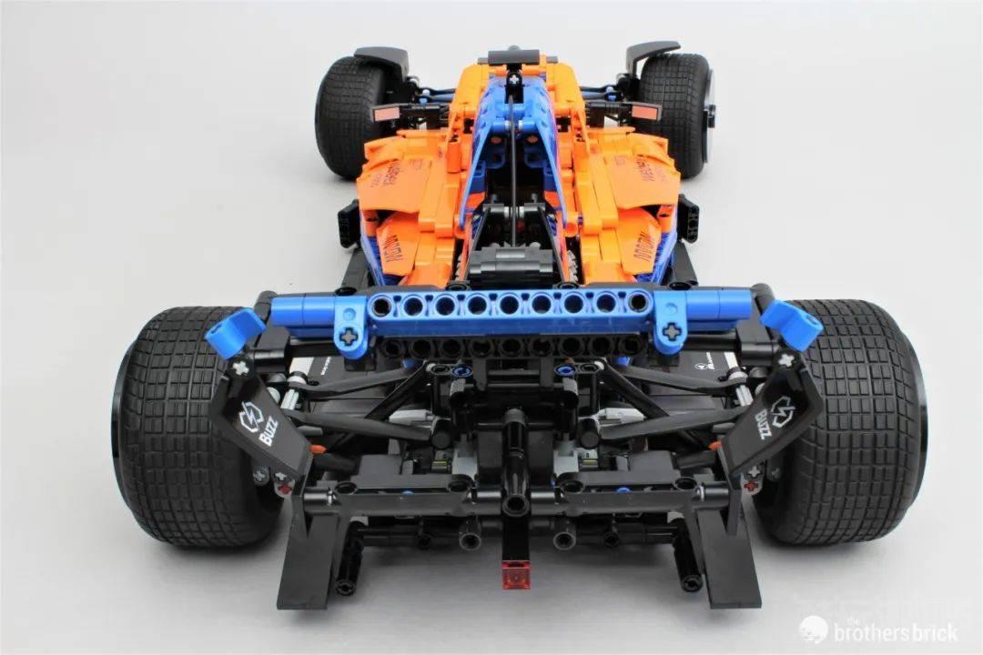 乐高机械组42141 McLaren Formula 1赛车开箱评测 -1