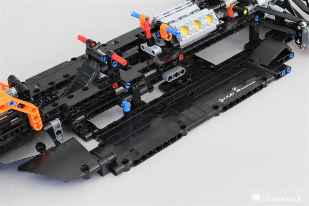 乐高机械组42141 McLaren Formula 1赛车开箱评测 -1 乐高机械组42141 McLaren Formula 1赛车开箱评测 -1