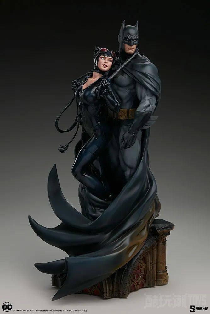 Sideshow DC【蝙蝠侠与猫女】Batman and Catwoman 全身雕像 逼真捕捉两人独处的互动场面 -1