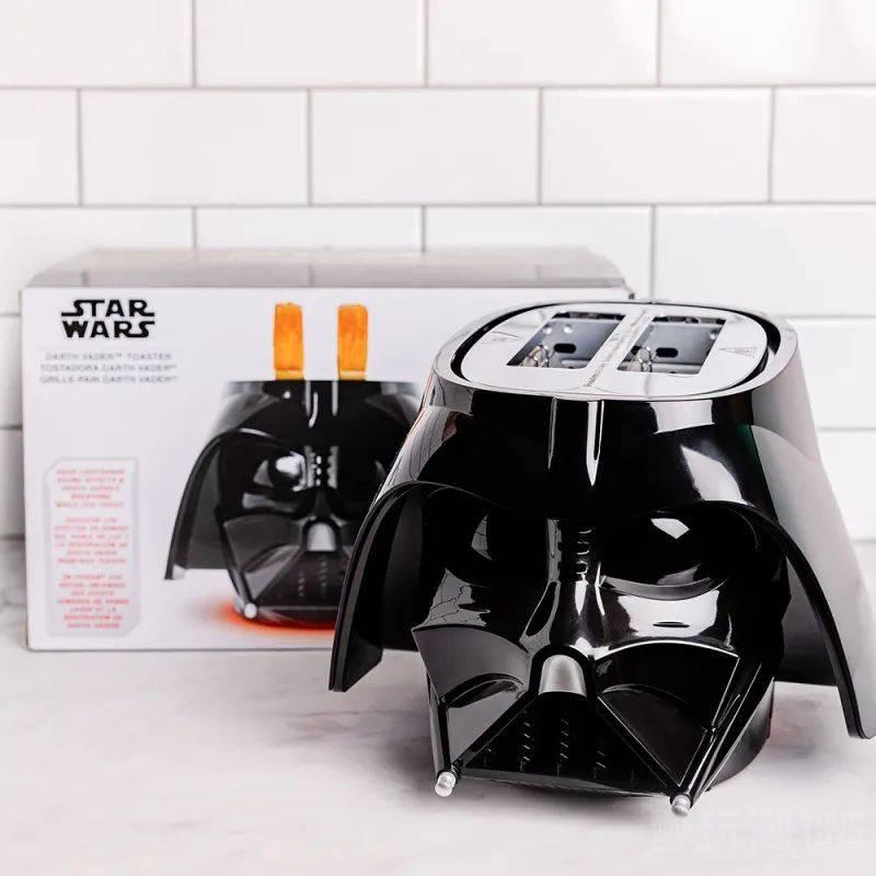 《星球大战》达斯·维达登场~（Darth Vader Halo Toaster）加持超硬派音效的面包机 -1