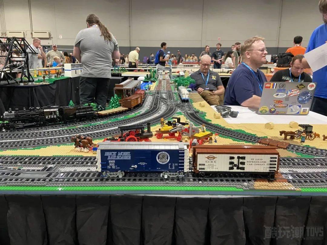 前方高能!酷玩潮带你闲逛全球最大Afol展Brickworld 2022芝加哥站 -1 前方高能!酷玩潮带你闲逛全球最大Afol展Brickworld 2022芝加哥站 -1