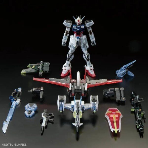 高达基地限定‘RG 1/144 翔翼型攻击高达＆空中霸者重炮型／巨剑型装备套组［透明配色］’预计7月16日贩售！