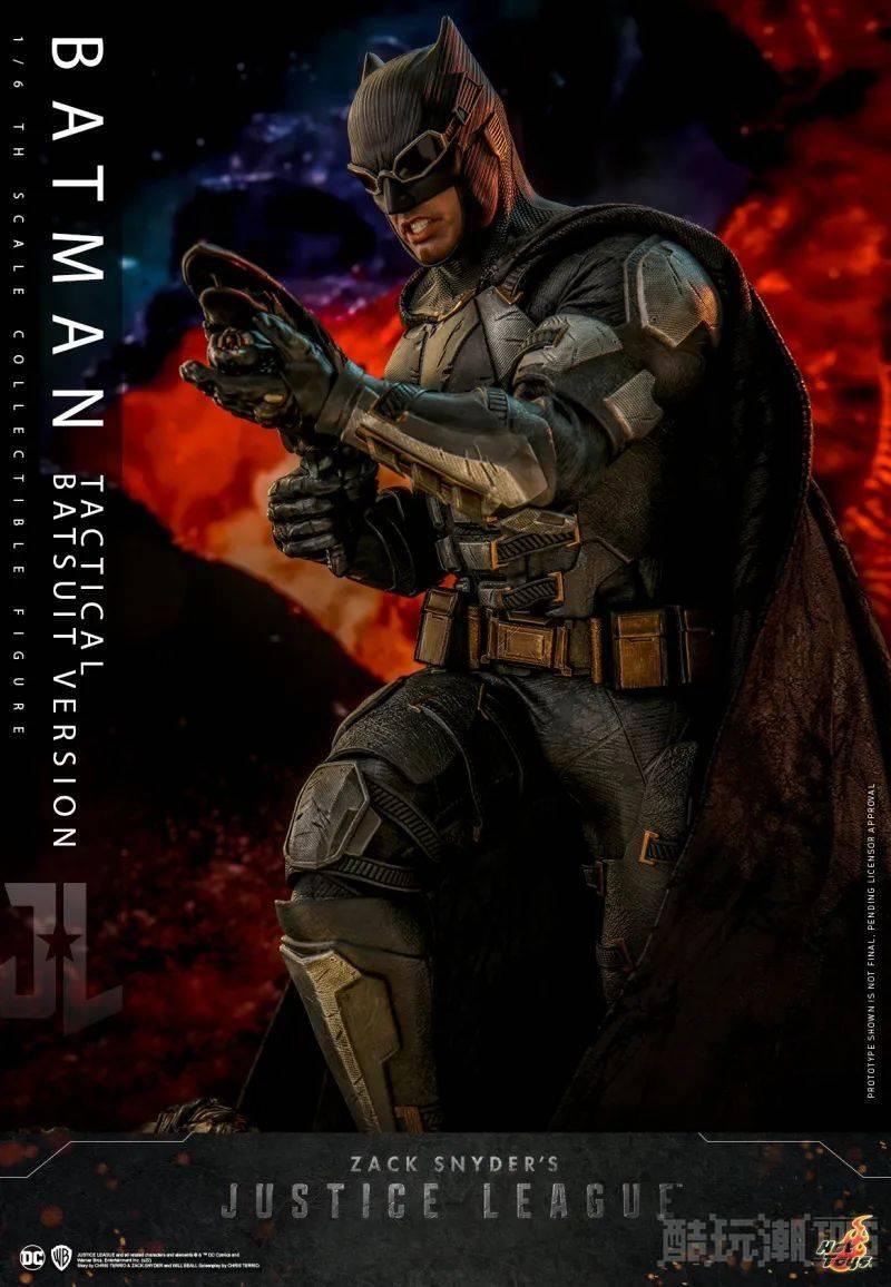 Hot Toys《查克·史奈德之正义联盟》蝙蝠侠 (战术蝙蝠装版本) 1/6 比例收藏级人偶 -1