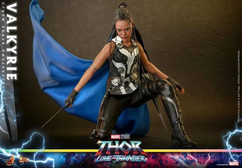 Hot Toys《雷神索尔：爱与雷霆》“女武神”（Valkyrie）1/6 比例收藏级人偶 -1