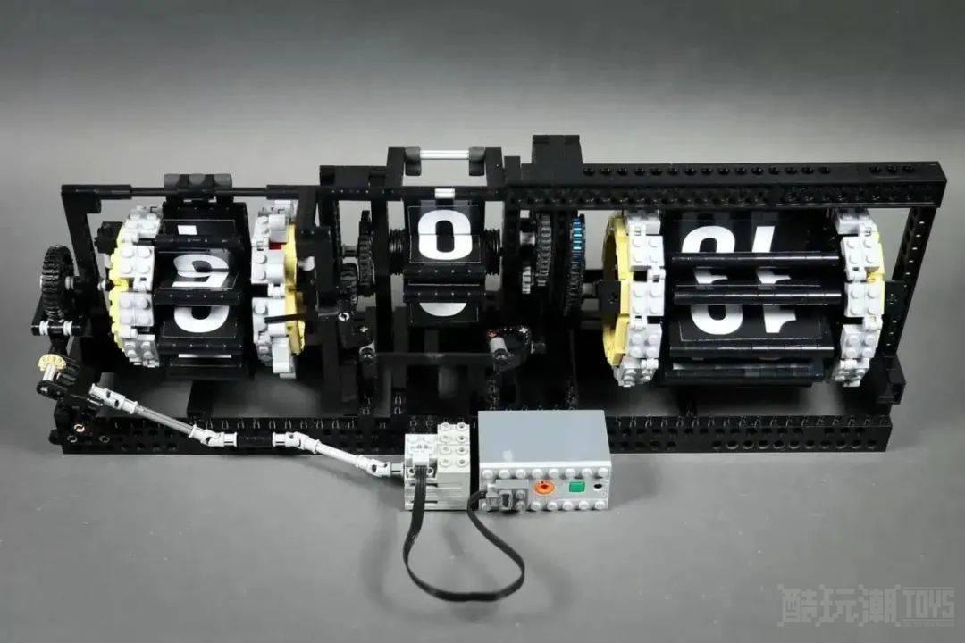 现在几点？乐高IDEAS投稿作品《机械翻转时钟》获得万票支持 -1