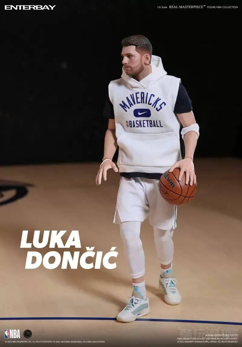 ENTERBAY NBA系列 Real Masterpiece 达拉斯独行侠“卢卡·东契奇”1/6比例蜡像级可动人偶 -1