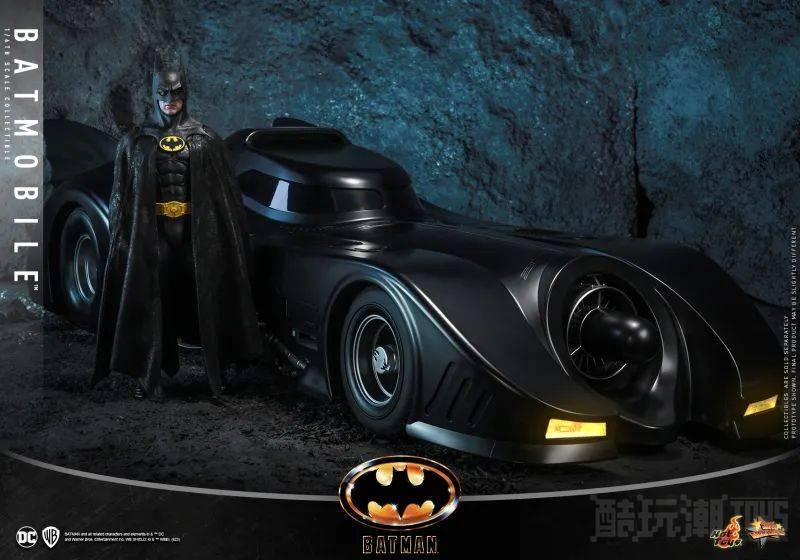 Hot Toys - MMS694 -《蝙蝠侠 (1989) 》蝙蝠车1/6比例载具多处可发光、滑动式驾驶舱顶盖再现！ -1