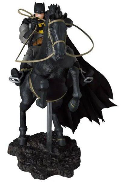 MAFEX《蝙蝠侠：黑暗骑士归来》BATMAN ＆ HORSE 重现老爷骑马回归的经典场面！