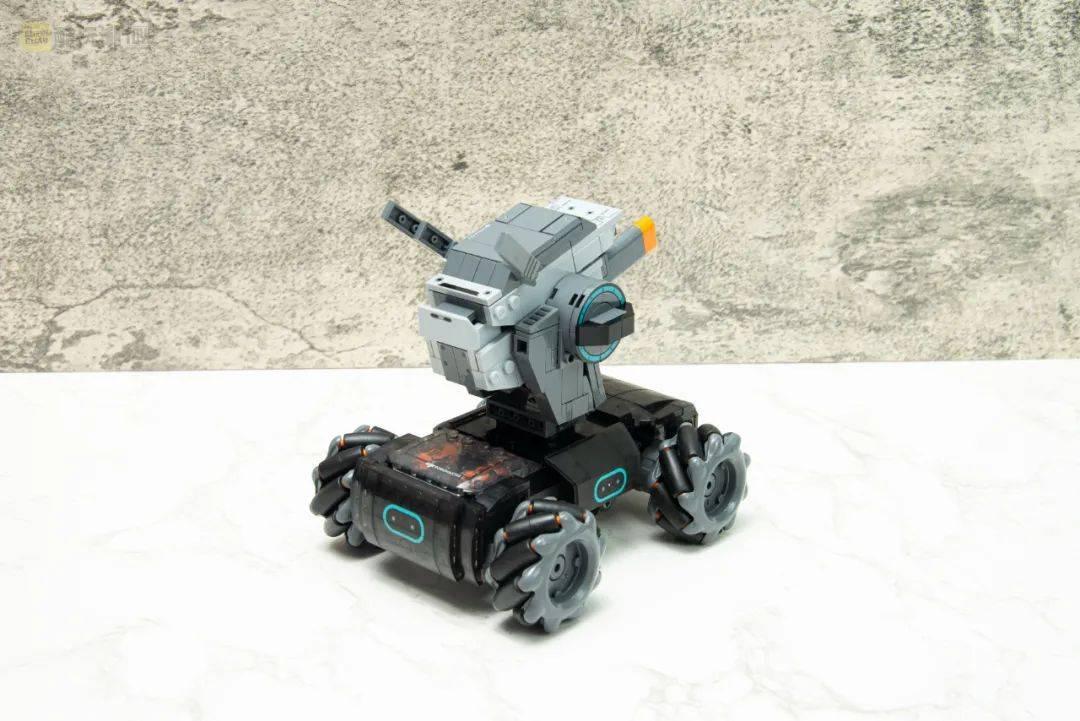 DJI大疆创新-2023年春节礼盒RoboMaster S1遥控机器人积木套装开箱【文末有福利】 -1
