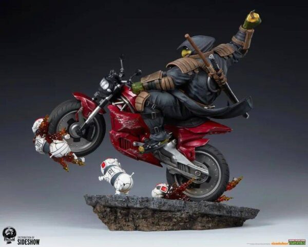 PCS《忍者神龟》摩托车上的最后浪人（The Last Ronin on Bike）1/4 比例雕像 飞速奔驰的突进造型！