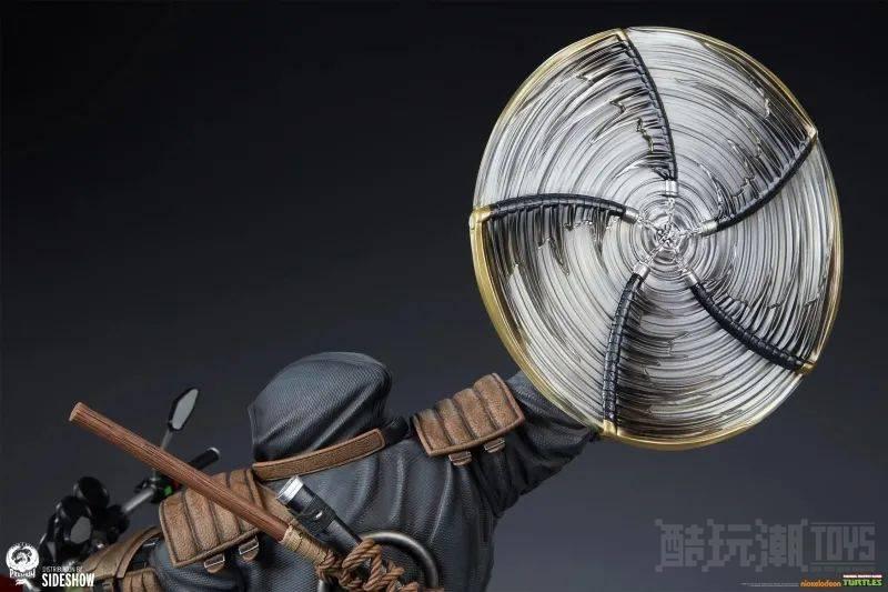 PCS《忍者神龟》摩托车上的最后浪人（The Last Ronin on Bike）1/4 比例雕像 飞速奔驰的突进造型！ -1