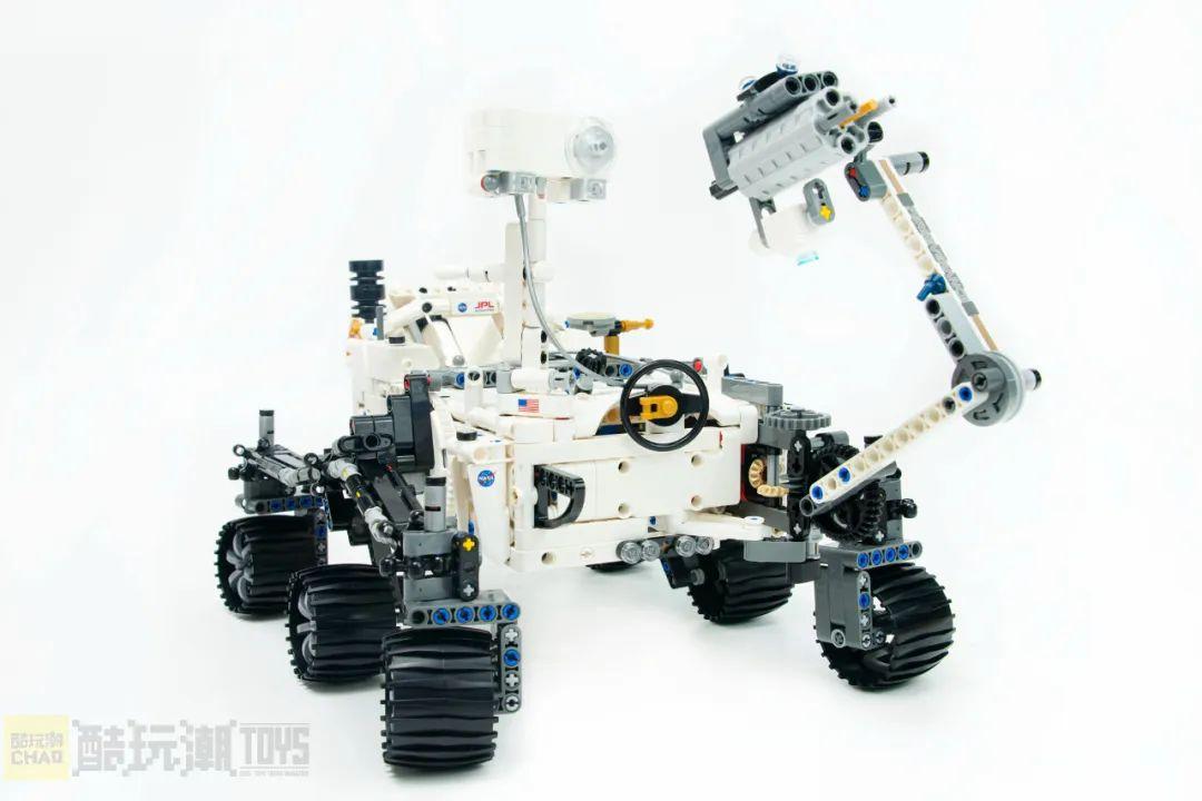 两个世界，一个新的开始——乐高®机械组42158 “毅力号”火星探测器开箱评测 -11