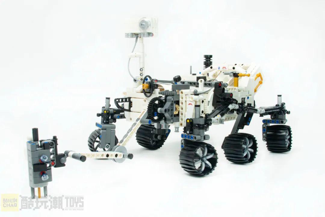 两个世界，一个新的开始——乐高®机械组42158 “毅力号”火星探测器开箱评测 -12