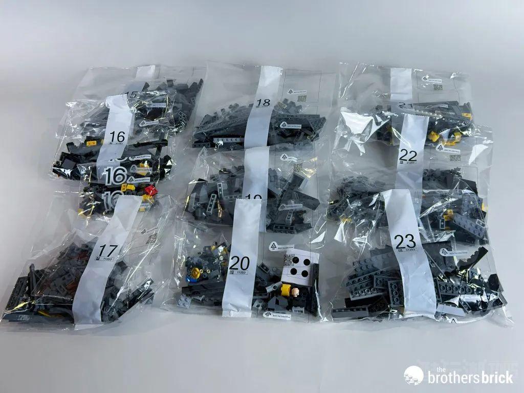 乐高DC超英系列76252蝙蝠洞—影盒开箱评测 -5 乐高DC超英系列76252蝙蝠洞—影盒开箱评测 -5