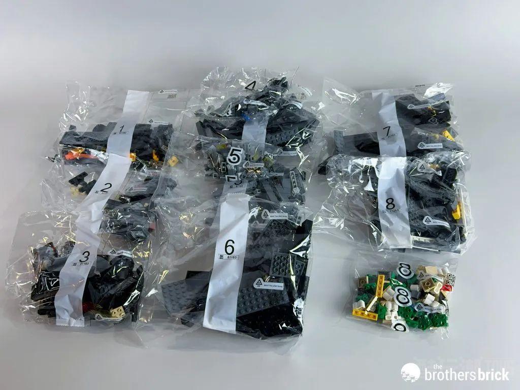 乐高DC超英系列76252蝙蝠洞—影盒开箱评测 -4 乐高DC超英系列76252蝙蝠洞—影盒开箱评测 -4