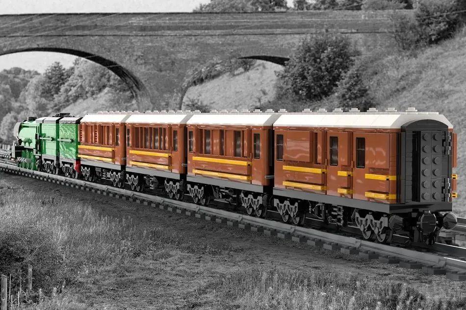 哈利波特霍格沃茨列车原型?乐高IDEAS《LNER CLASS A3 4472 4-6-2太平洋蒸汽机车》获得万票支持! -6 哈利波特霍格沃茨列车原型?乐高IDEAS《LNER CLASS A3 4472 4-6-2太平洋蒸汽机车》获得万票支持! -6