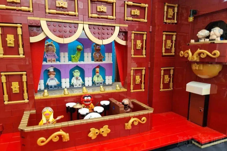 既熟悉又陌生,乐高IDEAS作品《布偶秀剧院》获得万票支持! -12 既熟悉又陌生,乐高IDEAS作品《布偶秀剧院》获得万票支持! -12