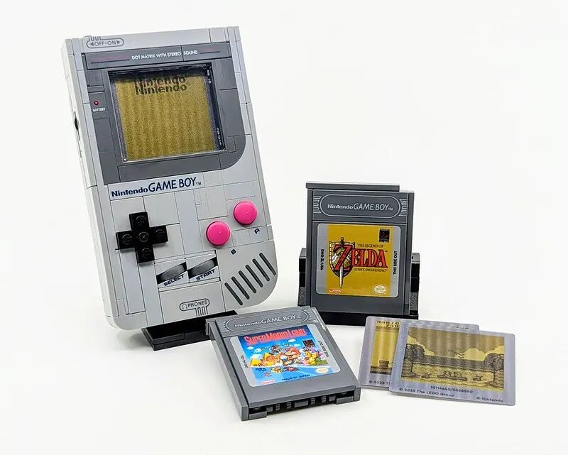 谁的少年时期没有一台Game Boy？乐高积木复刻版GB真的很香！