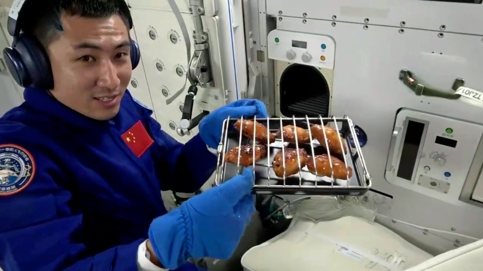 %title插图%num %title插图%num