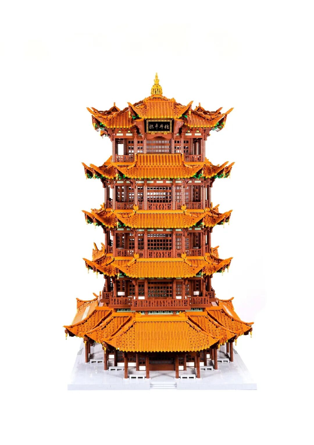 这一批积木创作者，为什么更“硬核”一些？